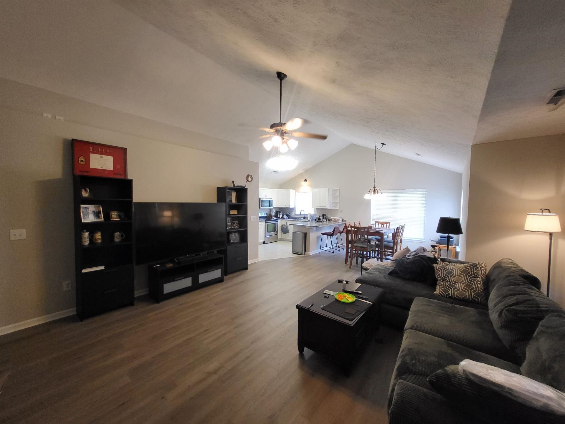 412 Callie Dr. Photo 10
