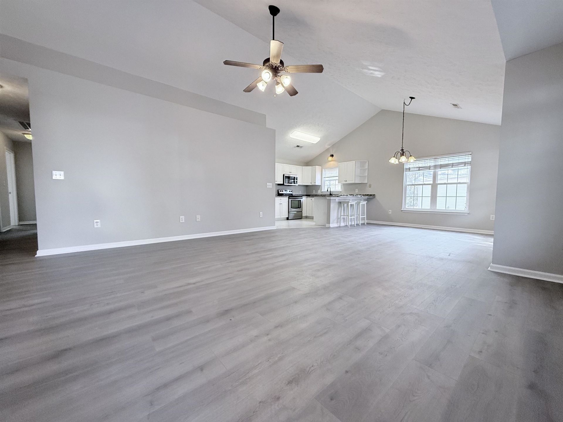 412 Callie Dr. Photo 9