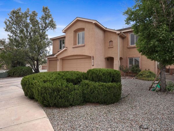 1270 Capitan Street NW, Los Lunas, NM 87031