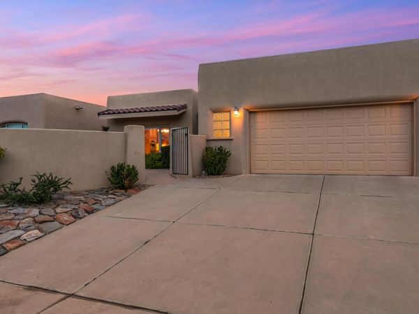 1039 Joshua Drive SE, Rio Rancho, NM 87124