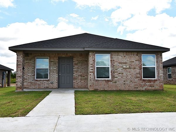 736 Elm Street , Seminole, OK 74868