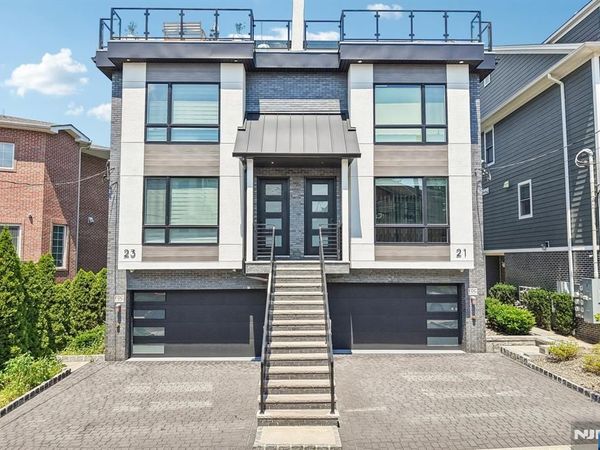 21 Cumbermeade Road, FORT LEE, NJ 07024