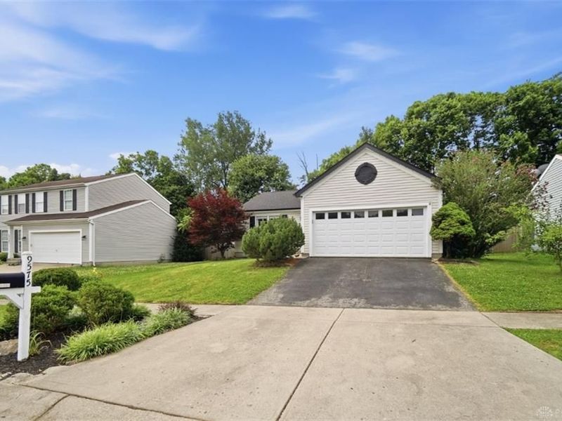 9575 Deer Track Road, West Chester, OH 45069 Photo 3