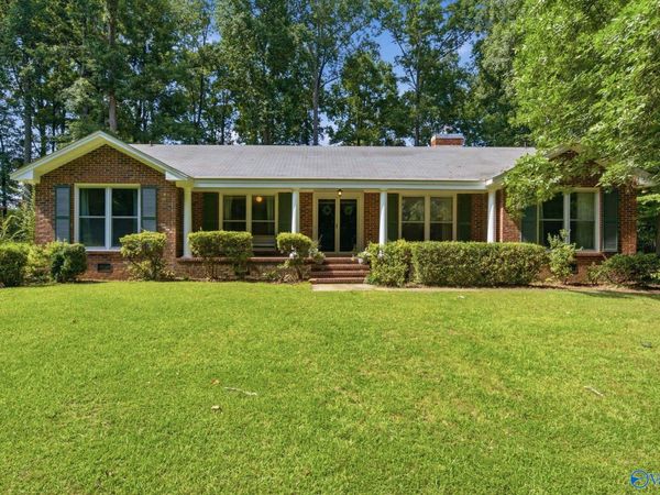 107 Brookwood Drive, Athens, AL 35613
