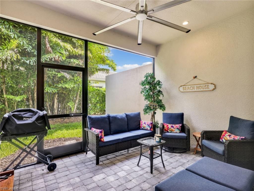 8958 Saint Lucia Dr, Naples, FL 34114 Photo