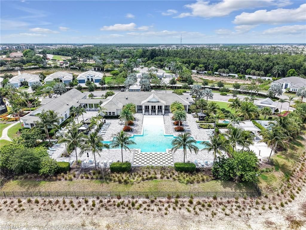 8958 Saint Lucia Dr, Naples, FL 34114 Photo