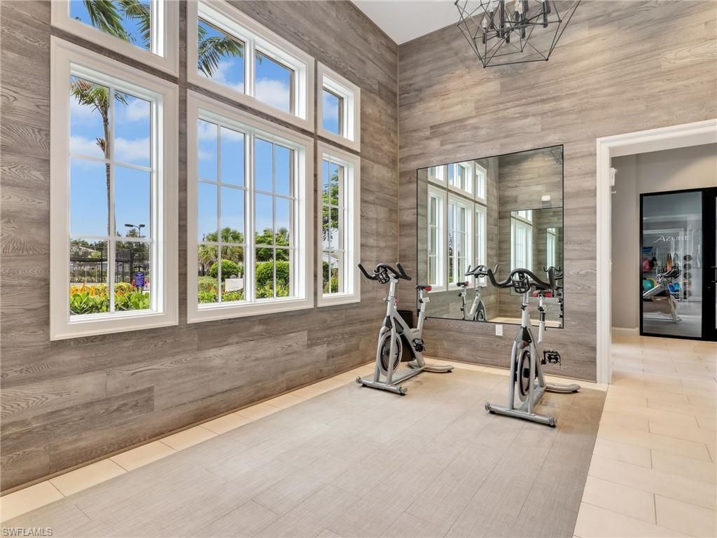 8958 Saint Lucia Dr, Naples, FL 34114 Photo