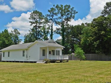 32218 Patti Anne, Denham Springs, LA 70726