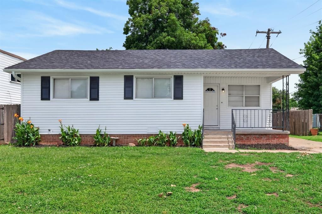 217 E Ercoupe Drive, Midwest City, OK 73110 Main Photo