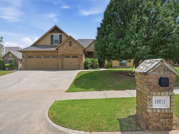 10812 NW 34th Street, Yukon, OK 73099