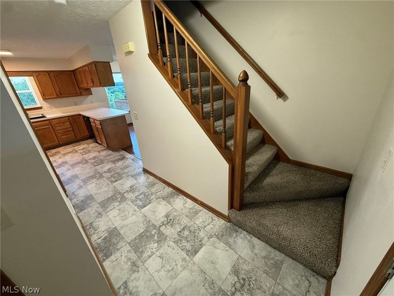 9724 Lafont Circle NE, Bolivar, OH 44612 Photo 2