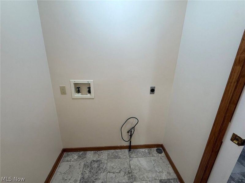 9724 Lafont Circle NE, Bolivar, OH 44612 Photo 26