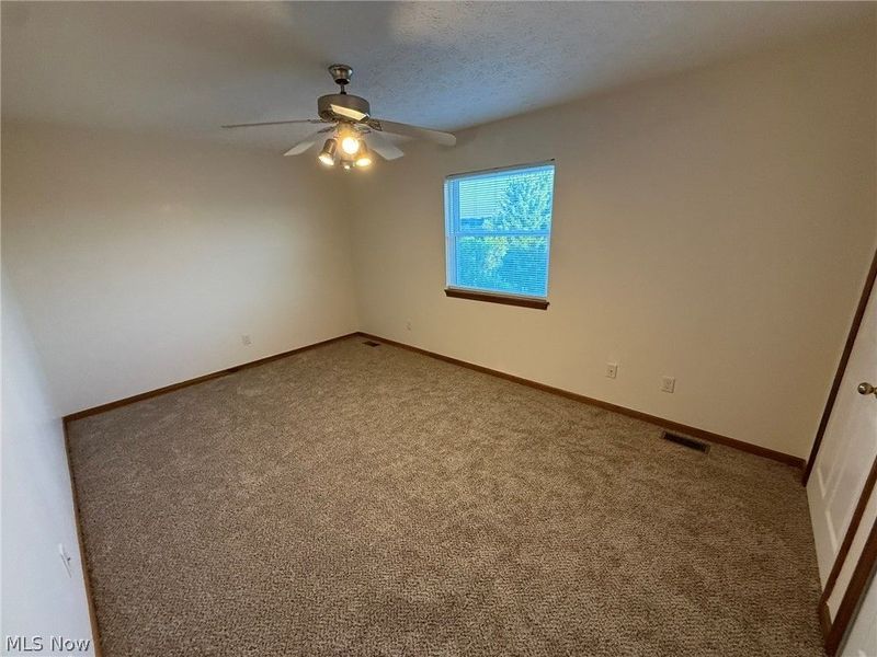 9724 Lafont Circle NE, Bolivar, OH 44612 Photo 39