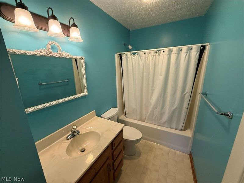 9724 Lafont Circle NE, Bolivar, OH 44612 Photo 41