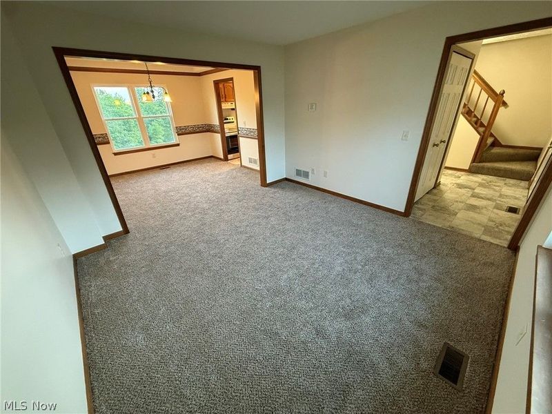 9724 Lafont Circle NE, Bolivar, OH 44612 Photo 5