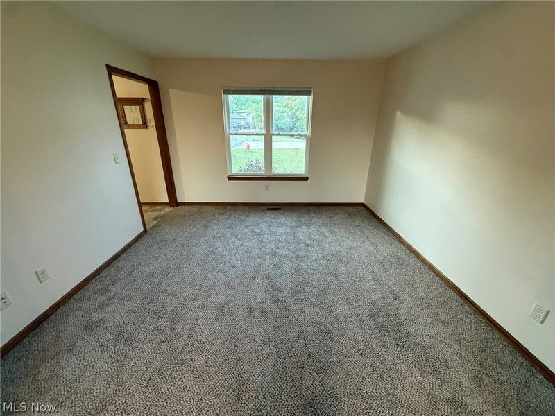 9724 Lafont Circle NE, Bolivar, OH 44612 Photo 6