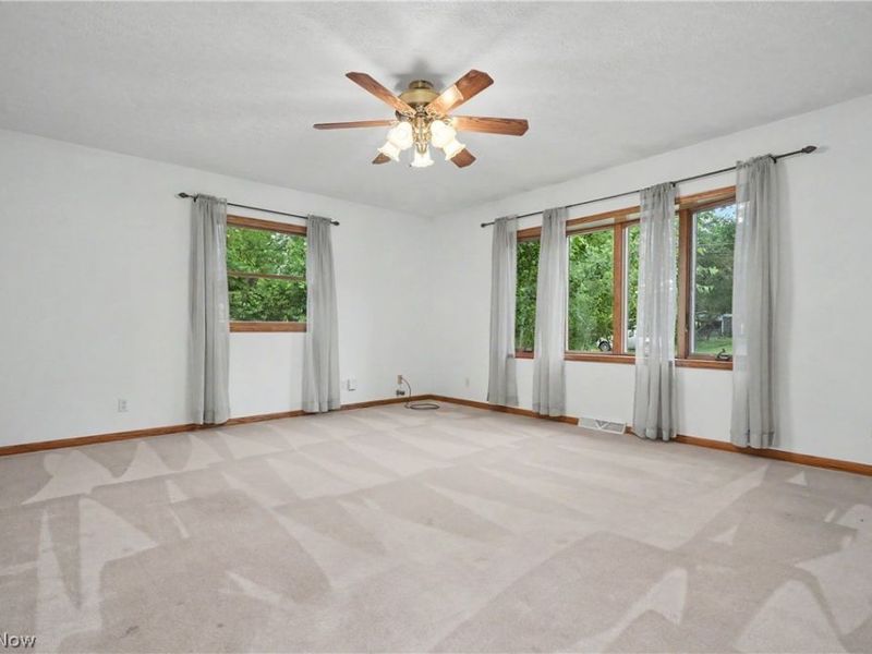 2704 Lyman Drive, New Franklin, OH 44216 Photo 8