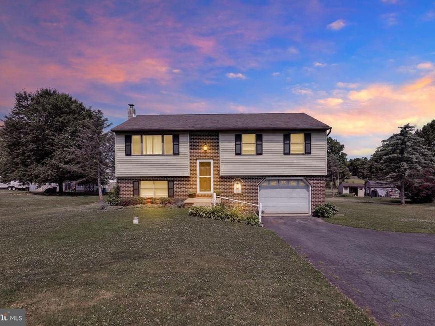 220 Pleasant Valley Road , East Earl, PA 17519 Main Photo