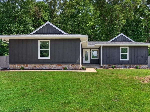 2602 Oakwood Ln, Cookeville, TN 38506