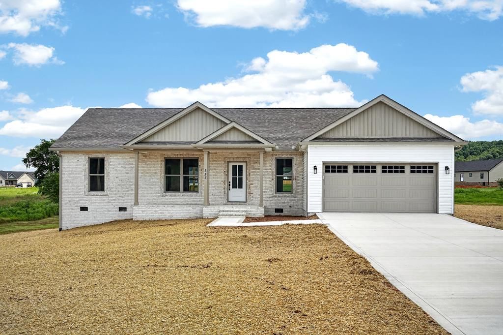 555 Harleys Ridge Road, Sparta, TN 38583 Main Photo