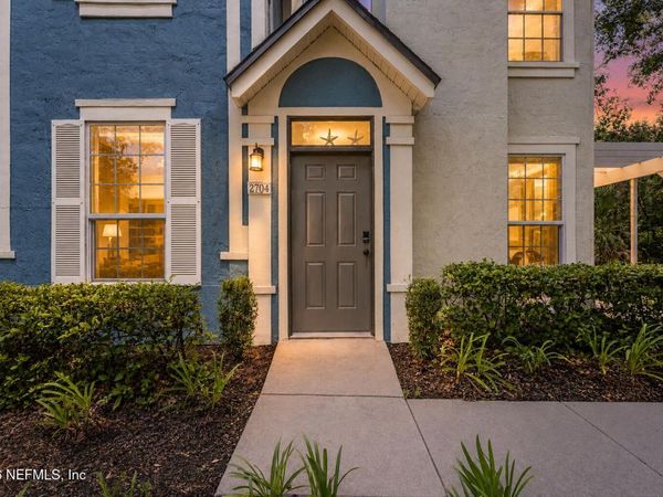 13703 RICHMOND PARK Drive N, Unit 2704, Jacksonville, FL 32224
