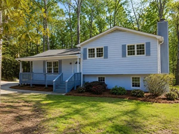 3667 Humphries Hill Road , Austell, GA 30106