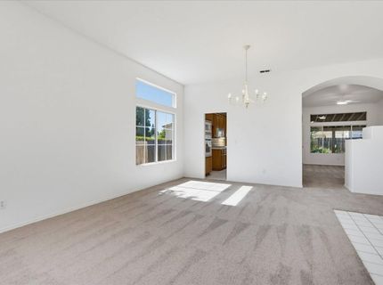 1243 Canevari Dr, Roseville, CA 95747 Photo