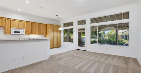 1243 Canevari Dr, Roseville, CA 95747 Photo
