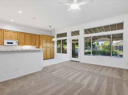 1243 Canevari Dr, Roseville, CA 95747 Photo