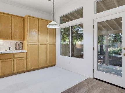 1243 Canevari Dr, Roseville, CA 95747 Photo