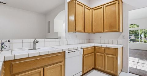 1243 Canevari Dr, Roseville, CA 95747 Photo