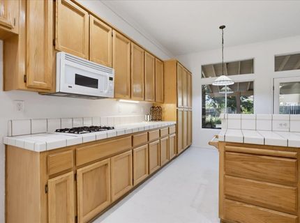 1243 Canevari Dr, Roseville, CA 95747 Photo