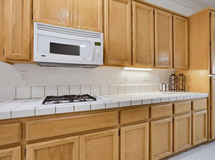 1243 Canevari Dr, Roseville, CA 95747 Photo