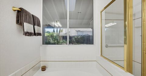 1243 Canevari Dr, Roseville, CA 95747 Photo