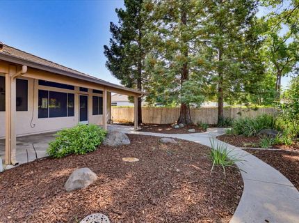 1243 Canevari Dr, Roseville, CA 95747 Photo