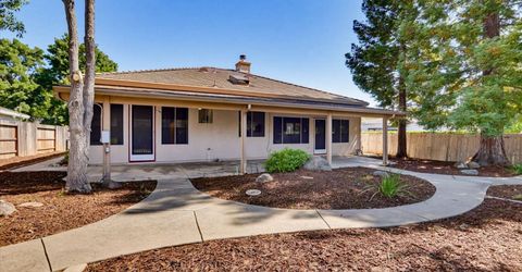1243 Canevari Dr, Roseville, CA 95747 Photo