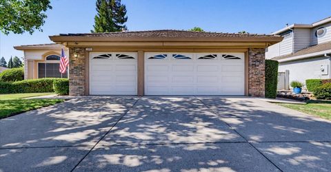 1243 Canevari Dr, Roseville, CA 95747 Photo