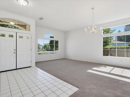 1243 Canevari Dr, Roseville, CA 95747 Photo