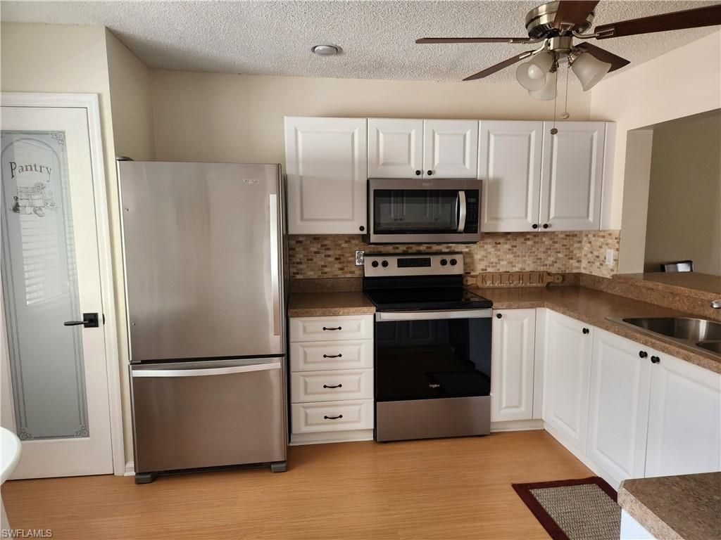 5928 Cranbrook Way, Unit D202, Naples, FL 34112 Photo