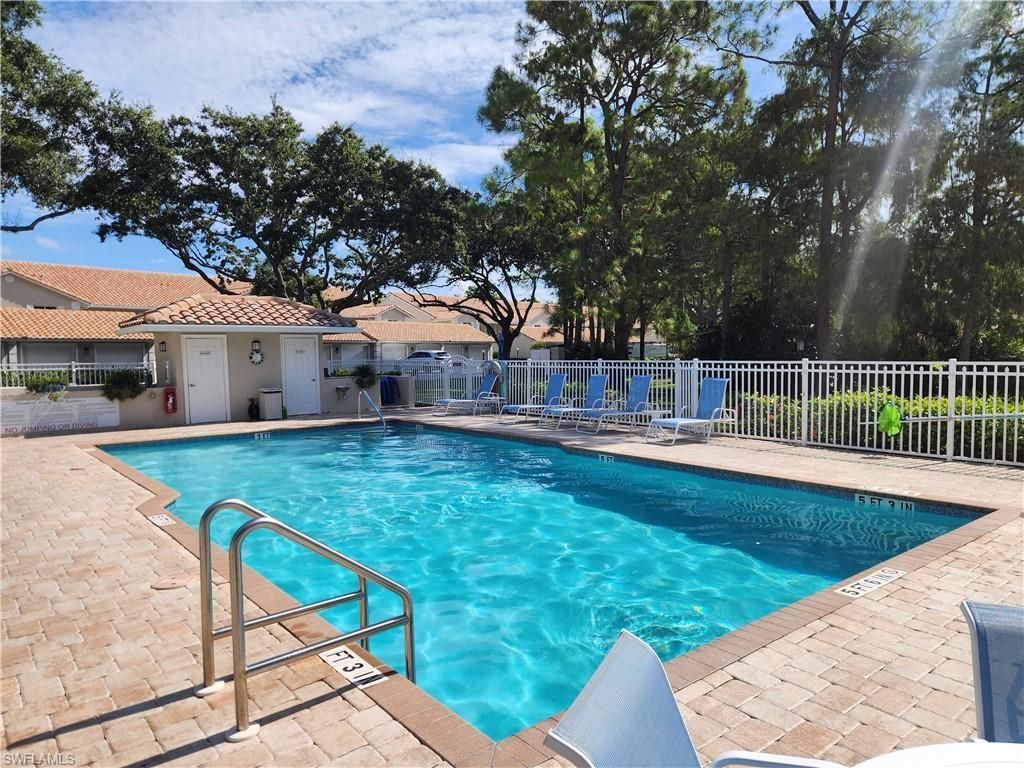 5928 Cranbrook Way, Unit D202, Naples, FL 34112 Photo