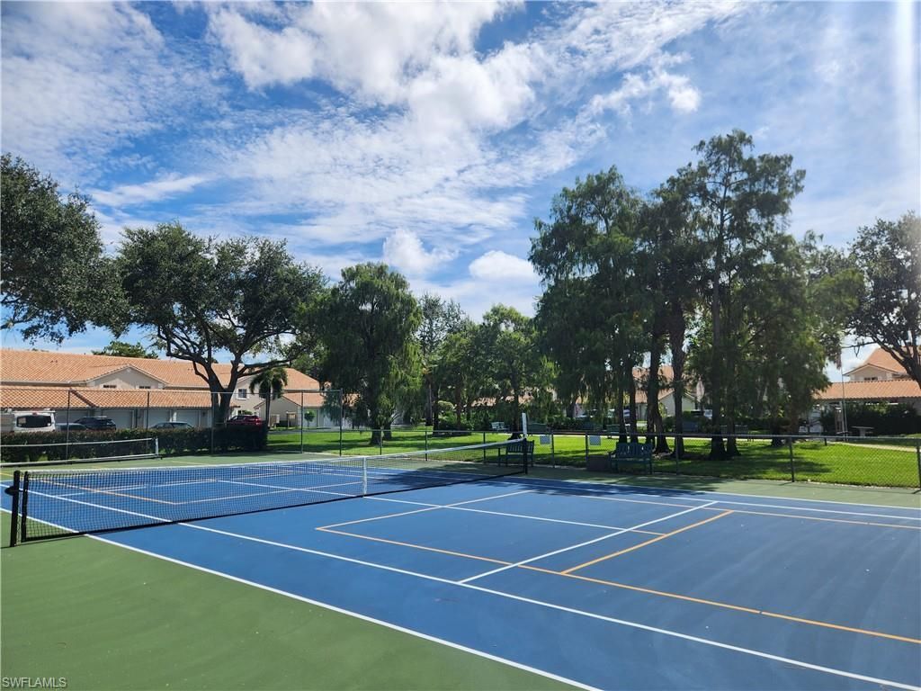 5928 Cranbrook Way, Unit D202, Naples, FL 34112 Photo