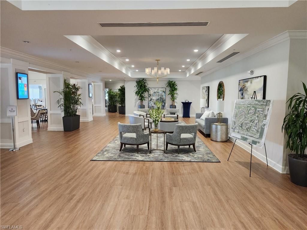 5928 Cranbrook Way, Unit D202, Naples, FL 34112 Photo