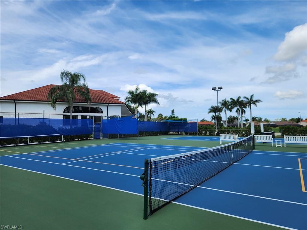5928 Cranbrook Way, Unit D202, Naples, FL 34112 Photo