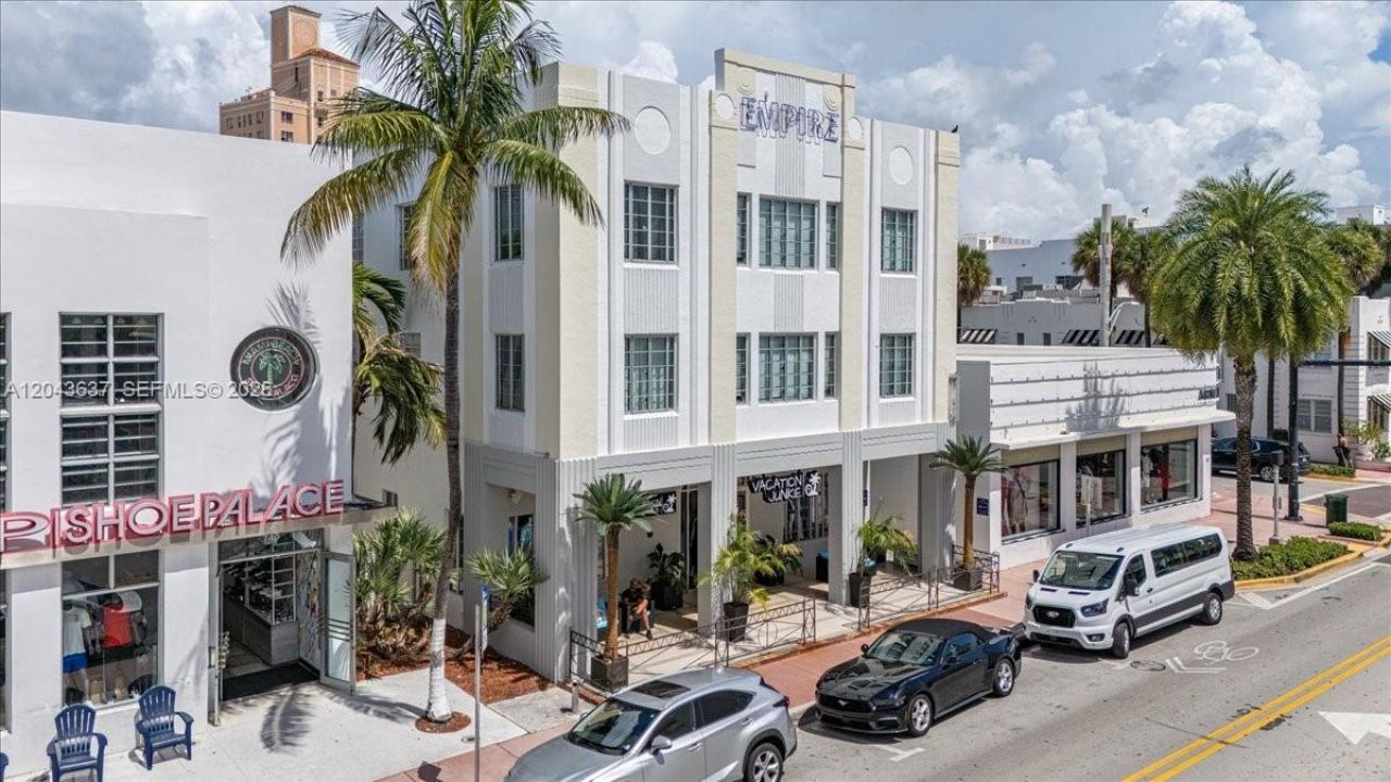 750 Collins Ave, Unit 306, Miami Beach, FL 33139 Photo