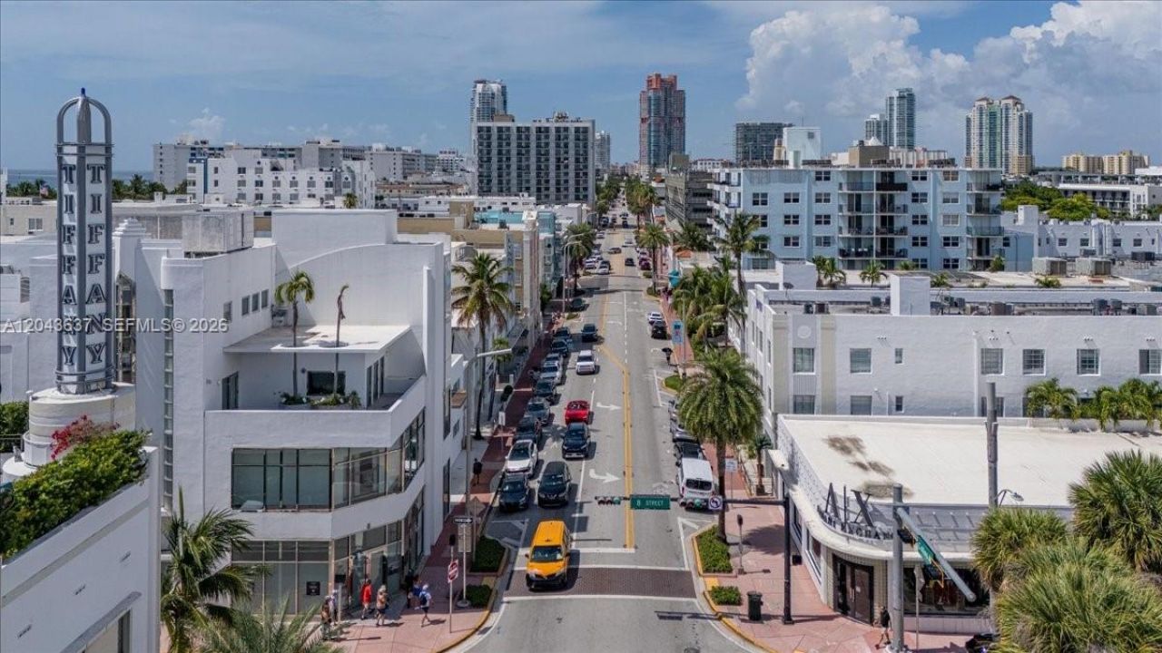750 Collins Ave, Unit 306, Miami Beach, FL 33139 Photo