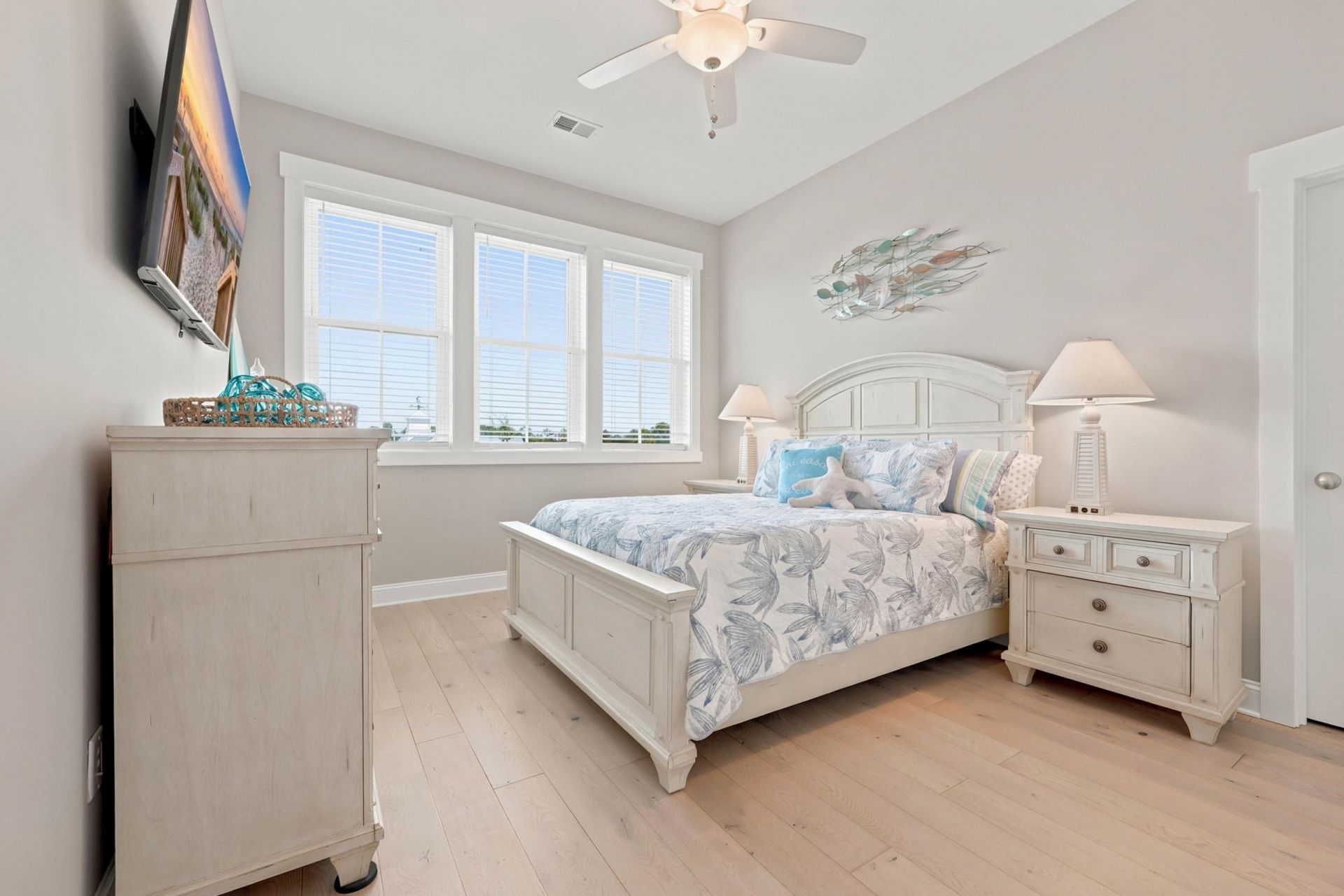 8058 Living Beach St.  Photo 24