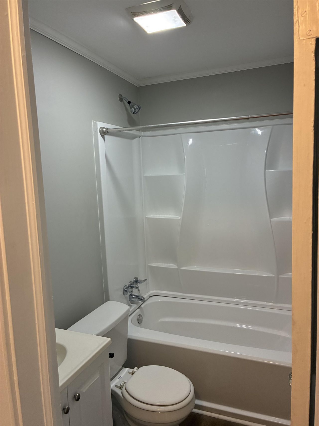 1302 Saville St. Photo 15