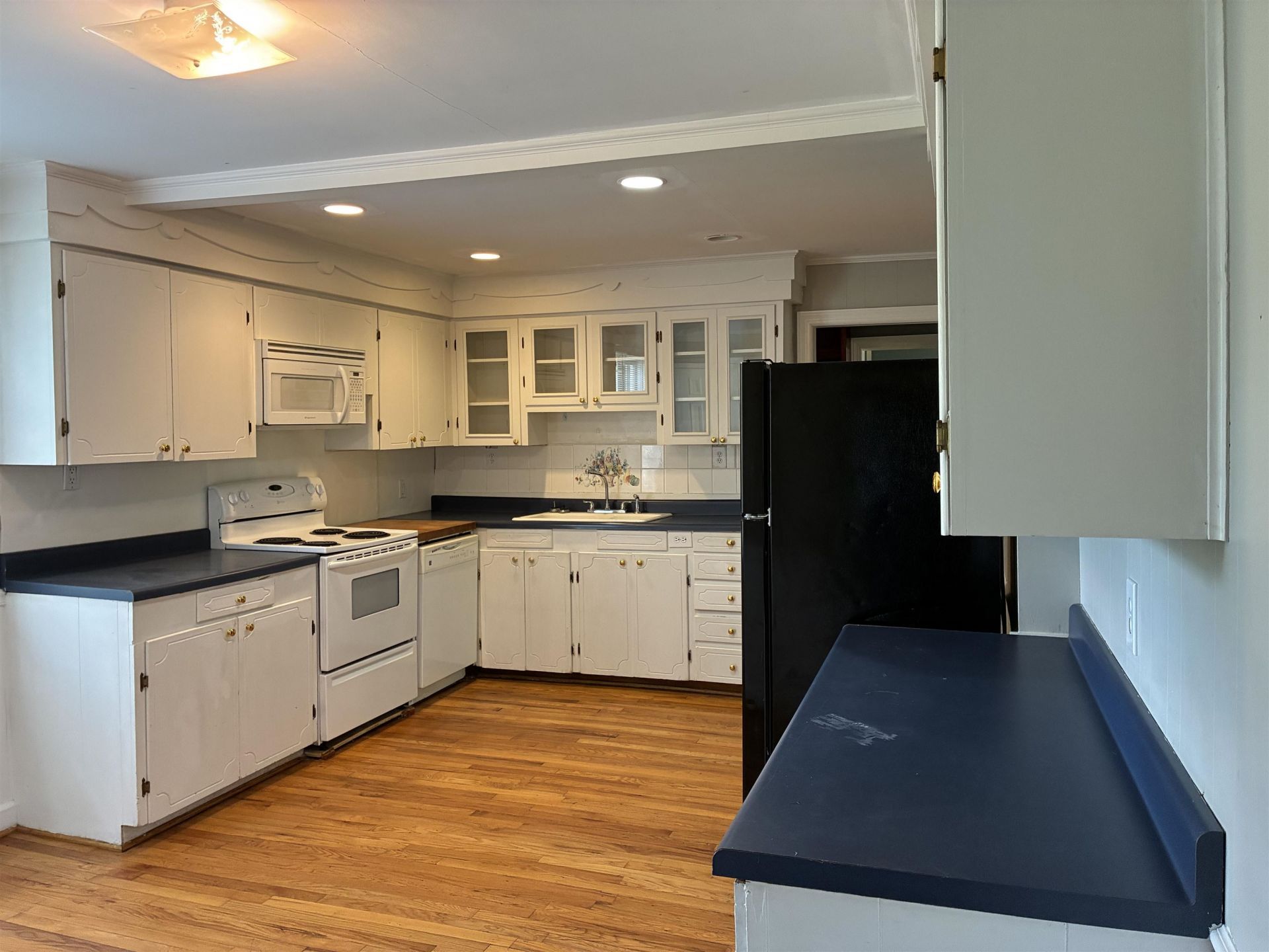 1302 Saville St. Photo 19