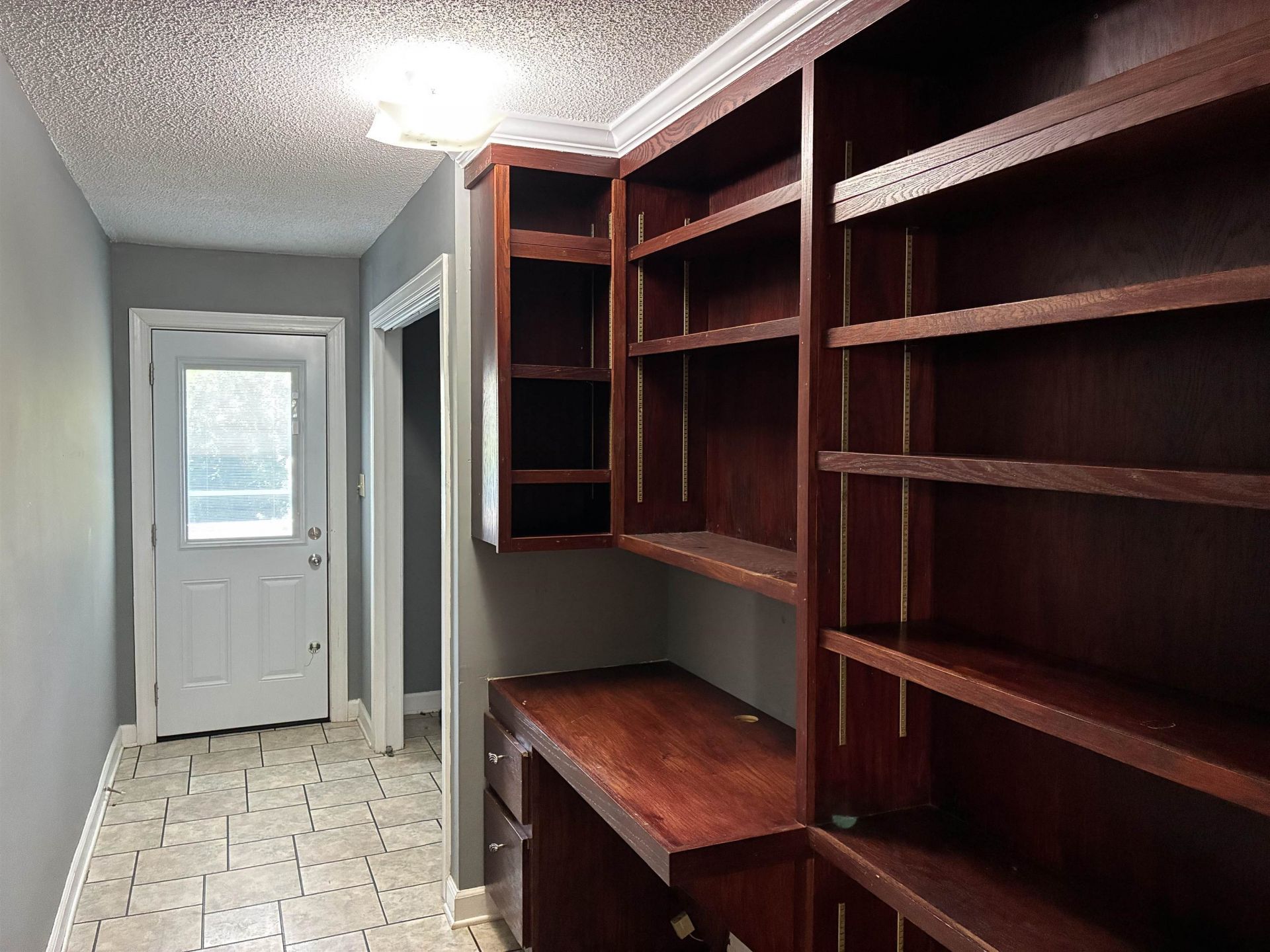 1302 Saville St. Photo 25