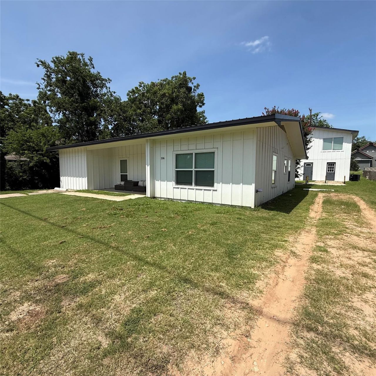 508 N Main St, Rockdale, TX 76567 Main Photo